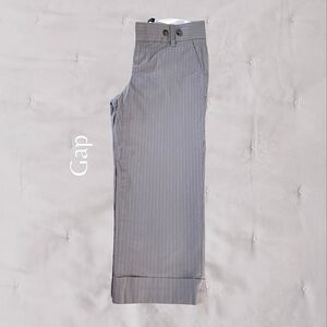 GAP- STRETCH-TROUSER CAPRI IN GREY SIZE 2 (EQUALS TO A 6 WAIST)